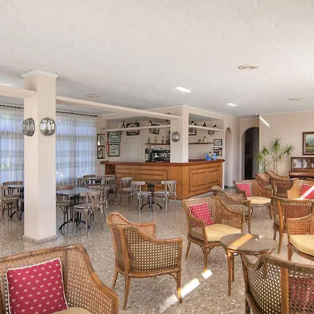 Vista Alegre Hotel 2*